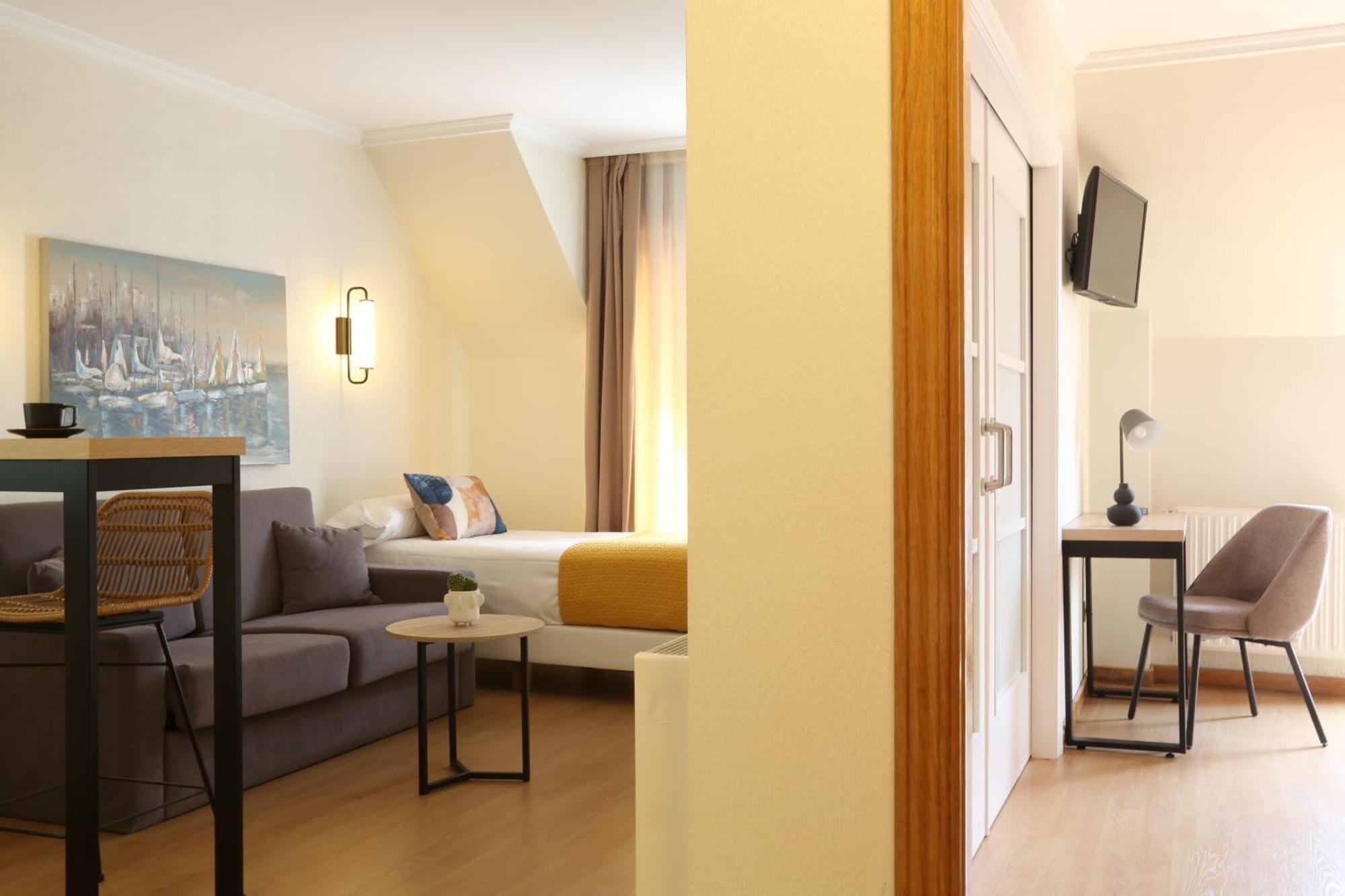 Hotel Maruxia *** Superior O Grove Exterior photo